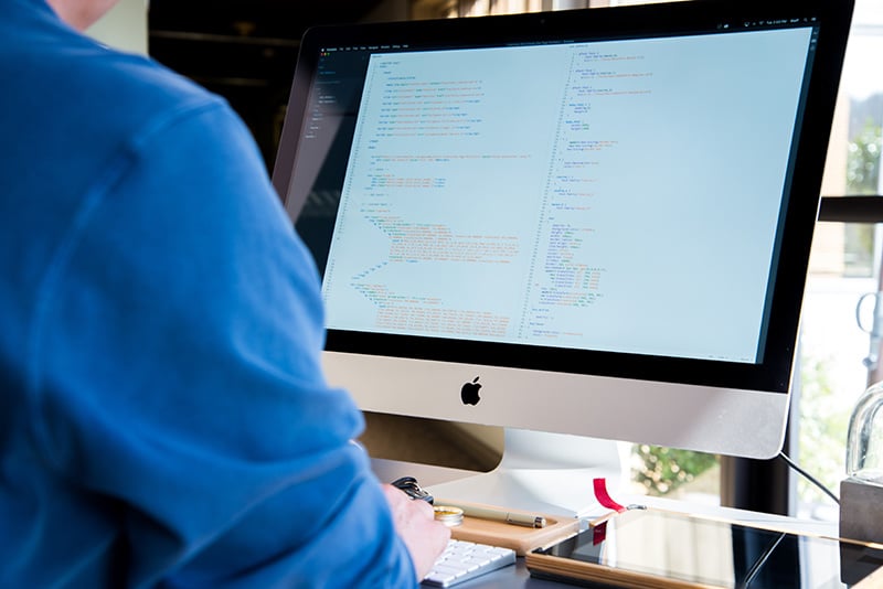 Best Practices for Streamlining Compliance with Logistics Tracking Systems